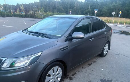 KIA Rio III рестайлинг, 2013 год, 400 000 рублей, 2 фотография