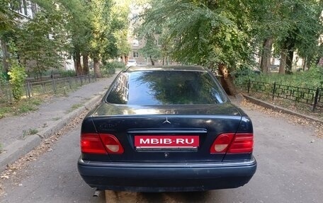 Mercedes-Benz E-Класс, 1998 год, 198 000 рублей, 6 фотография