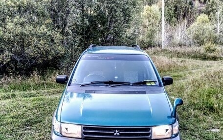 Mitsubishi RVR III рестайлинг, 1996 год, 250 000 рублей, 2 фотография