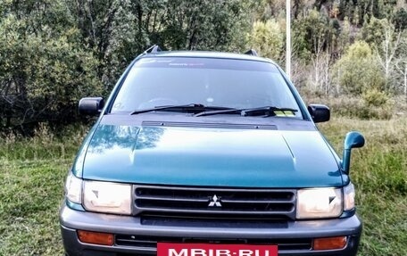 Mitsubishi RVR III рестайлинг, 1996 год, 250 000 рублей, 3 фотография