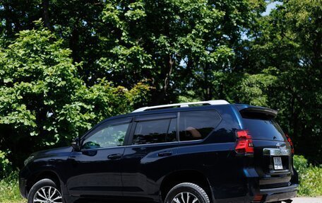 Toyota Land Cruiser Prado 150 рестайлинг 2, 2021 год, 6 100 000 рублей, 18 фотография