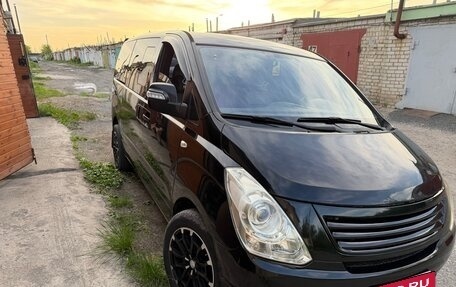 Hyundai Grand Starex Grand Starex I рестайлинг 2, 2010 год, 1 600 000 рублей, 6 фотография