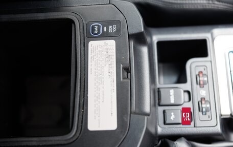 Toyota Land Cruiser Prado 150 рестайлинг 2, 2021 год, 6 100 000 рублей, 11 фотография