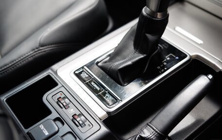 Toyota Land Cruiser Prado 150 рестайлинг 2, 2021 год, 6 100 000 рублей, 21 фотография