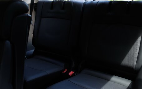 Toyota Land Cruiser Prado 150 рестайлинг 2, 2021 год, 6 100 000 рублей, 20 фотография