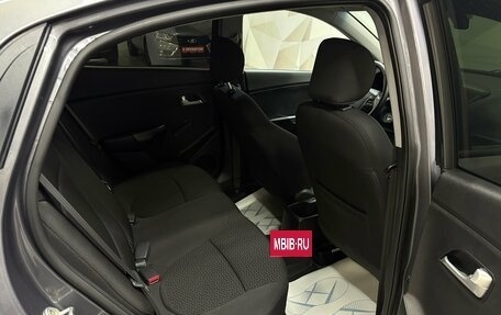 KIA Rio III рестайлинг, 2016 год, 890 000 рублей, 21 фотография