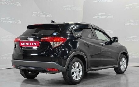 Honda Vezel, 2018 год, 2 050 000 рублей, 5 фотография