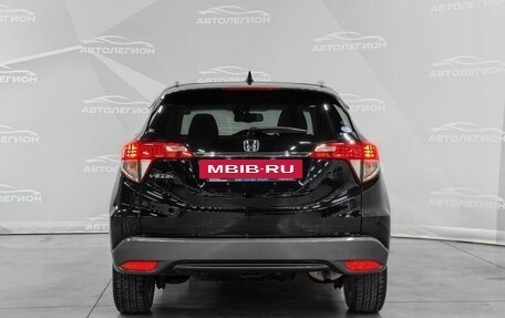 Honda Vezel, 2018 год, 2 050 000 рублей, 4 фотография