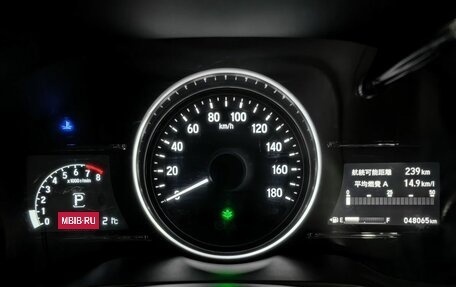 Honda Vezel, 2018 год, 2 050 000 рублей, 18 фотография