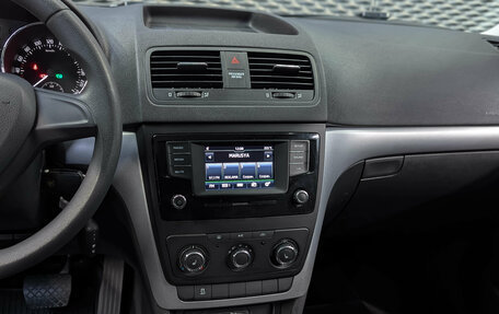 Skoda Yeti I рестайлинг, 2015 год, 1 250 000 рублей, 16 фотография