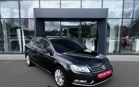 Volkswagen Passat B7, 2013 год, 1 040 000 рублей, 3 фотография