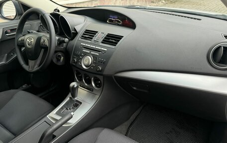 Mazda 3, 2011 год, 615 000 рублей, 11 фотография