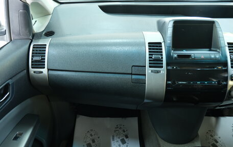 Toyota Prius, 2008 год, 499 000 рублей, 17 фотография