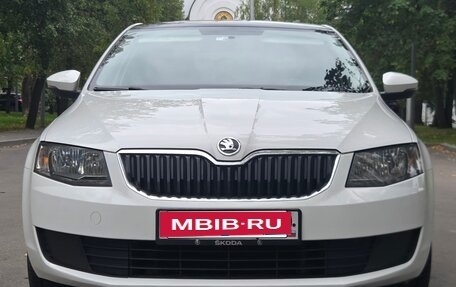 Skoda Octavia, 2015 год, 1 297 000 рублей, 4 фотография