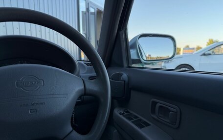 Nissan March II, 2001 год, 320 000 рублей, 14 фотография