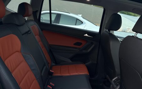Volkswagen Tiguan II, 2019 год, 2 450 000 рублей, 11 фотография