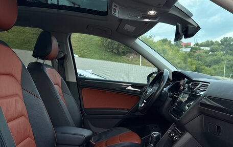 Volkswagen Tiguan II, 2019 год, 2 450 000 рублей, 10 фотография