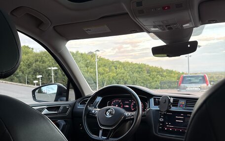 Volkswagen Tiguan II, 2019 год, 2 450 000 рублей, 12 фотография