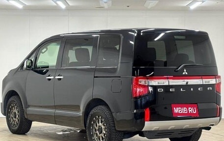 Mitsubishi Delica D:5 I, 2022 год, 2 190 000 рублей, 6 фотография