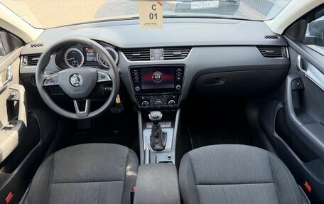 Skoda Octavia, 2017 год, 1 695 000 рублей, 16 фотография