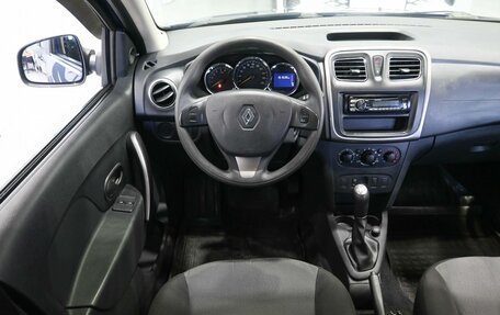Renault Sandero II рестайлинг, 2014 год, 729 900 рублей, 11 фотография