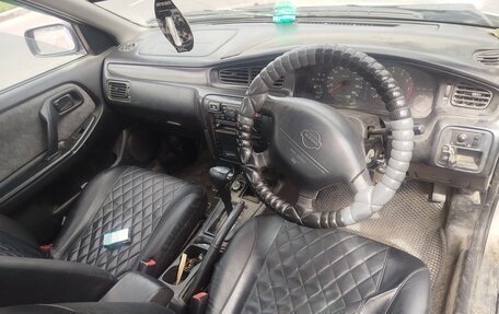 Nissan Bluebird XI, 2000 год, 165 000 рублей, 1 фотография