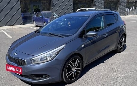 KIA cee'd III, 2012 год, 999 999 рублей, 5 фотография