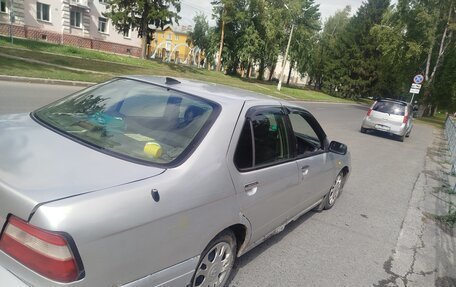Nissan Bluebird XI, 2000 год, 165 000 рублей, 2 фотография