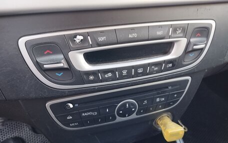 Renault Fluence I, 2011 год, 600 000 рублей, 5 фотография