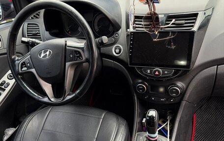 Hyundai Solaris II рестайлинг, 2016 год, 980 000 рублей, 8 фотография