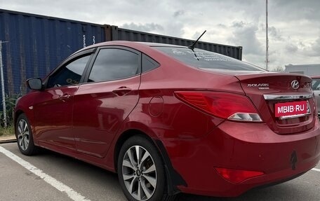 Hyundai Solaris II рестайлинг, 2016 год, 980 000 рублей, 3 фотография