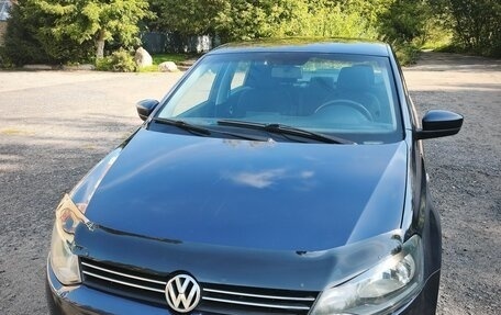 Volkswagen Polo VI (EU Market), 2013 год, 650 000 рублей, 2 фотография