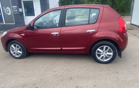 Renault Sandero I, 2012 год, 650 000 рублей, 3 фотография