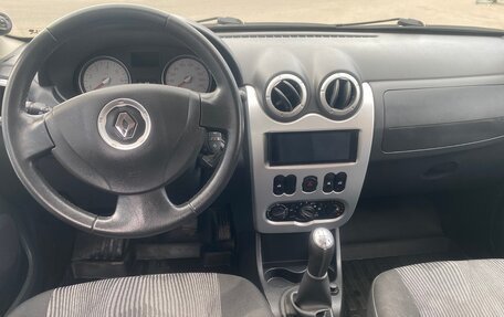 Renault Sandero I, 2012 год, 650 000 рублей, 14 фотография