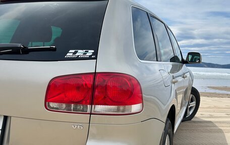 Volkswagen Touareg III, 2003 год, 950 000 рублей, 9 фотография
