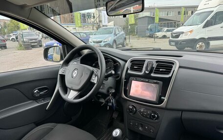 Renault Sandero II рестайлинг, 2014 год, 929 000 рублей, 14 фотография