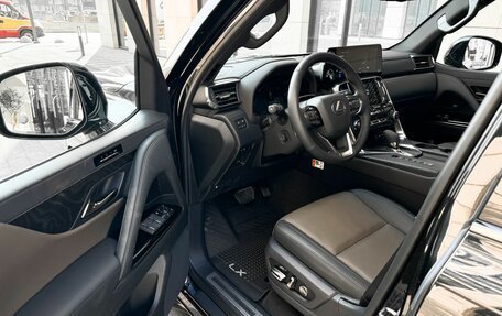 Lexus LX, 2025 год, 19 290 000 рублей, 2 фотография