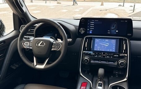 Lexus LX, 2025 год, 19 290 000 рублей, 14 фотография