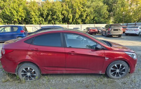 Hyundai Solaris II рестайлинг, 2016 год, 694 000 рублей, 3 фотография