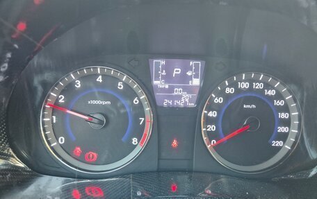 Hyundai Solaris II рестайлинг, 2016 год, 694 000 рублей, 8 фотография