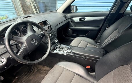 Mercedes-Benz C-Класс, 2010 год, 850 000 рублей, 4 фотография