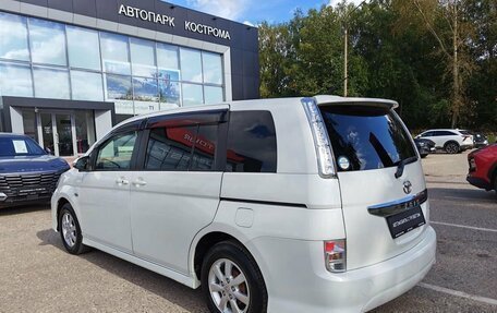Toyota ISis I, 2014 год, 1 495 000 рублей, 6 фотография