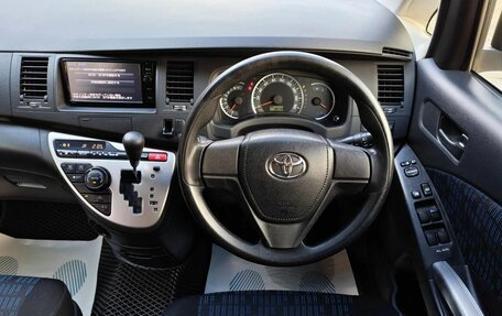 Toyota ISis I, 2014 год, 1 495 000 рублей, 10 фотография