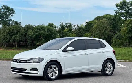 Volkswagen Polo, 2022 год, 1 076 000 рублей, 3 фотография