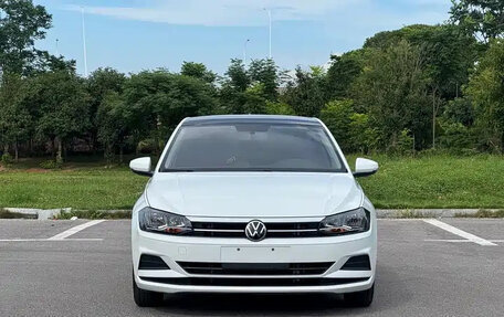 Volkswagen Polo, 2022 год, 1 076 000 рублей, 2 фотография