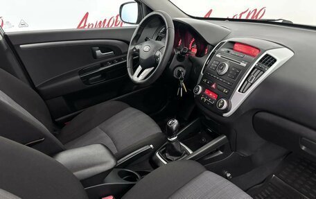 KIA cee'd I рестайлинг, 2011 год, 649 000 рублей, 12 фотография
