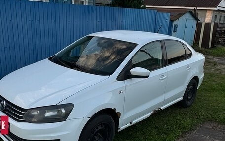 Volkswagen Polo VI (EU Market), 2016 год, 230 000 рублей, 2 фотография