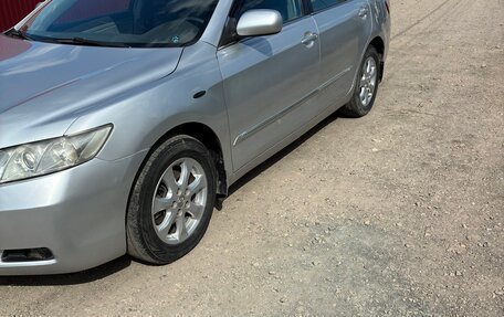 Toyota Camry, 2006 год, 850 000 рублей, 3 фотография