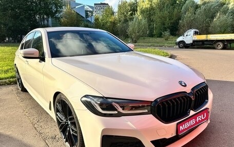 BMW 5 серия, 2021 год, 4 350 000 рублей, 1 фотография