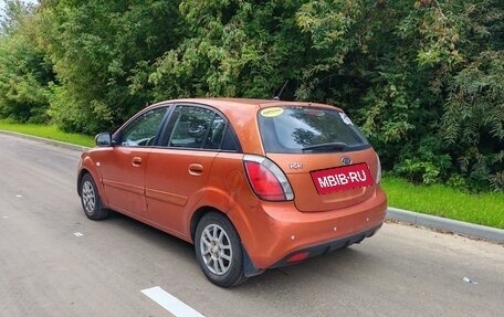 KIA Rio II, 2011 год, 620 000 рублей, 3 фотография